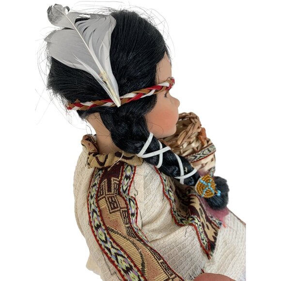 VTG 80s Handmade Native American Ceramic Display Doll Fish Basket Braids 8705 - Picture 4 of 13